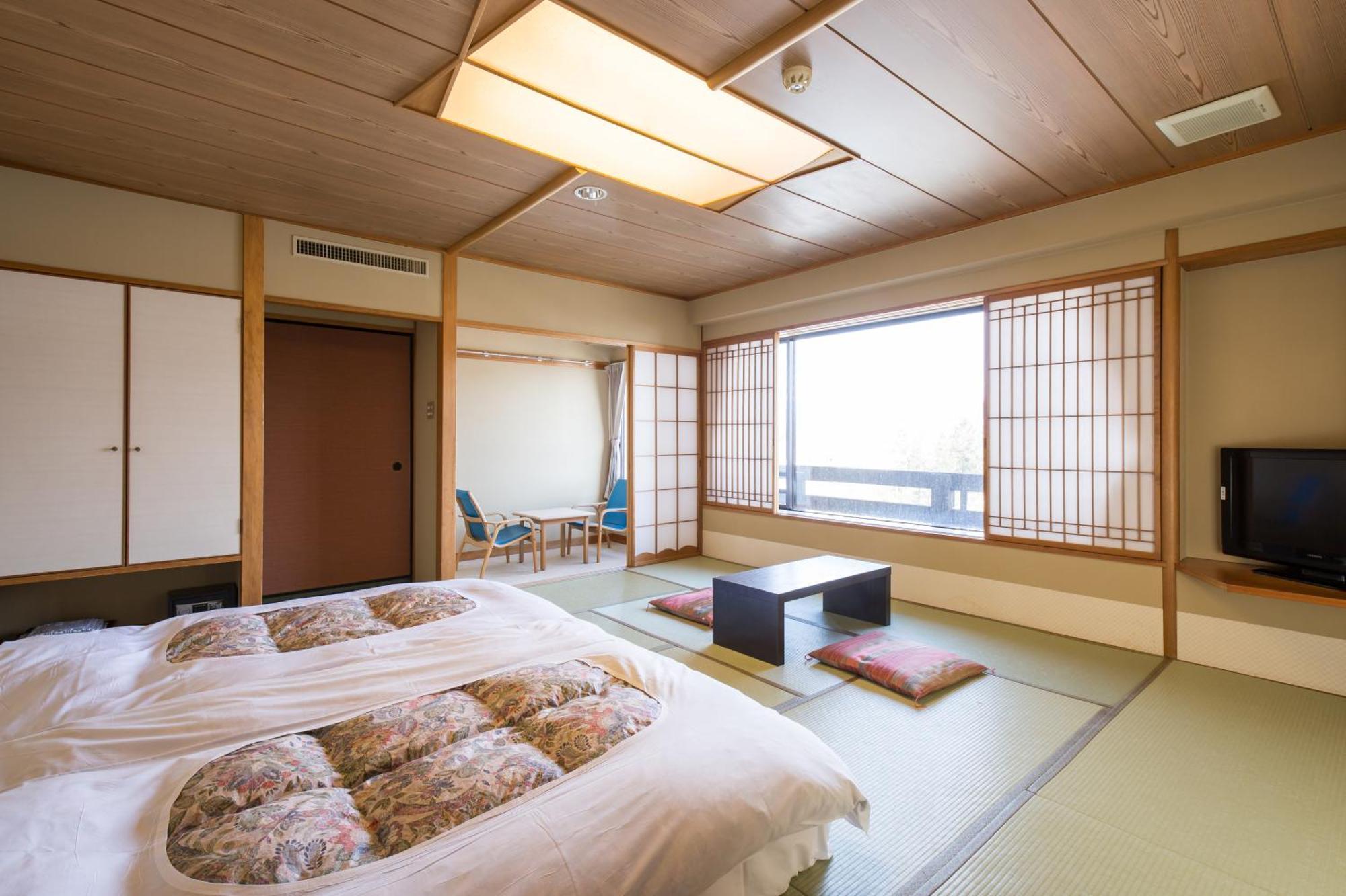 Hotel Goryukan Hakuba Kültér fotó