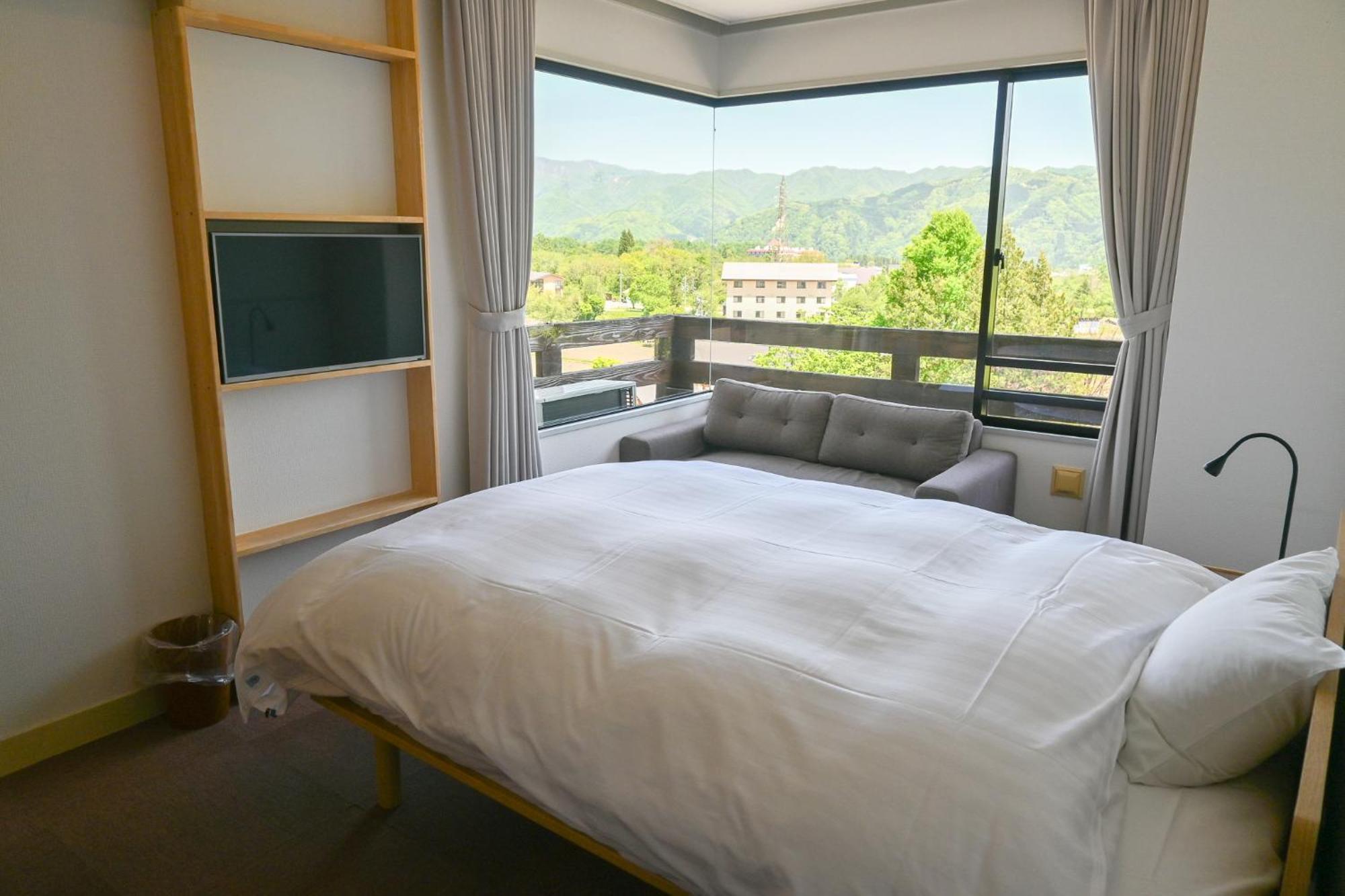 Hotel Goryukan Hakuba Kültér fotó